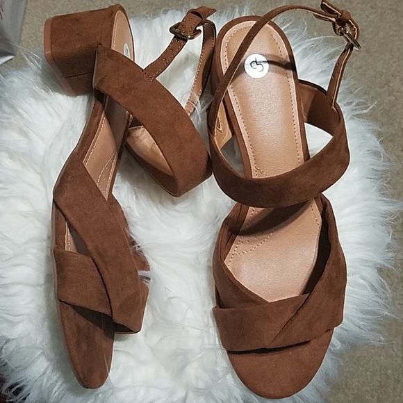 Dress Barn Bali Suede Block Heel Sandals - Picture 2 of 4